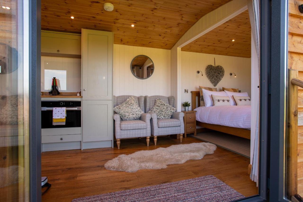 Hotel Abberley Shepherds Hut - Ockeridge Rural Retreats Wichenford Exterior foto