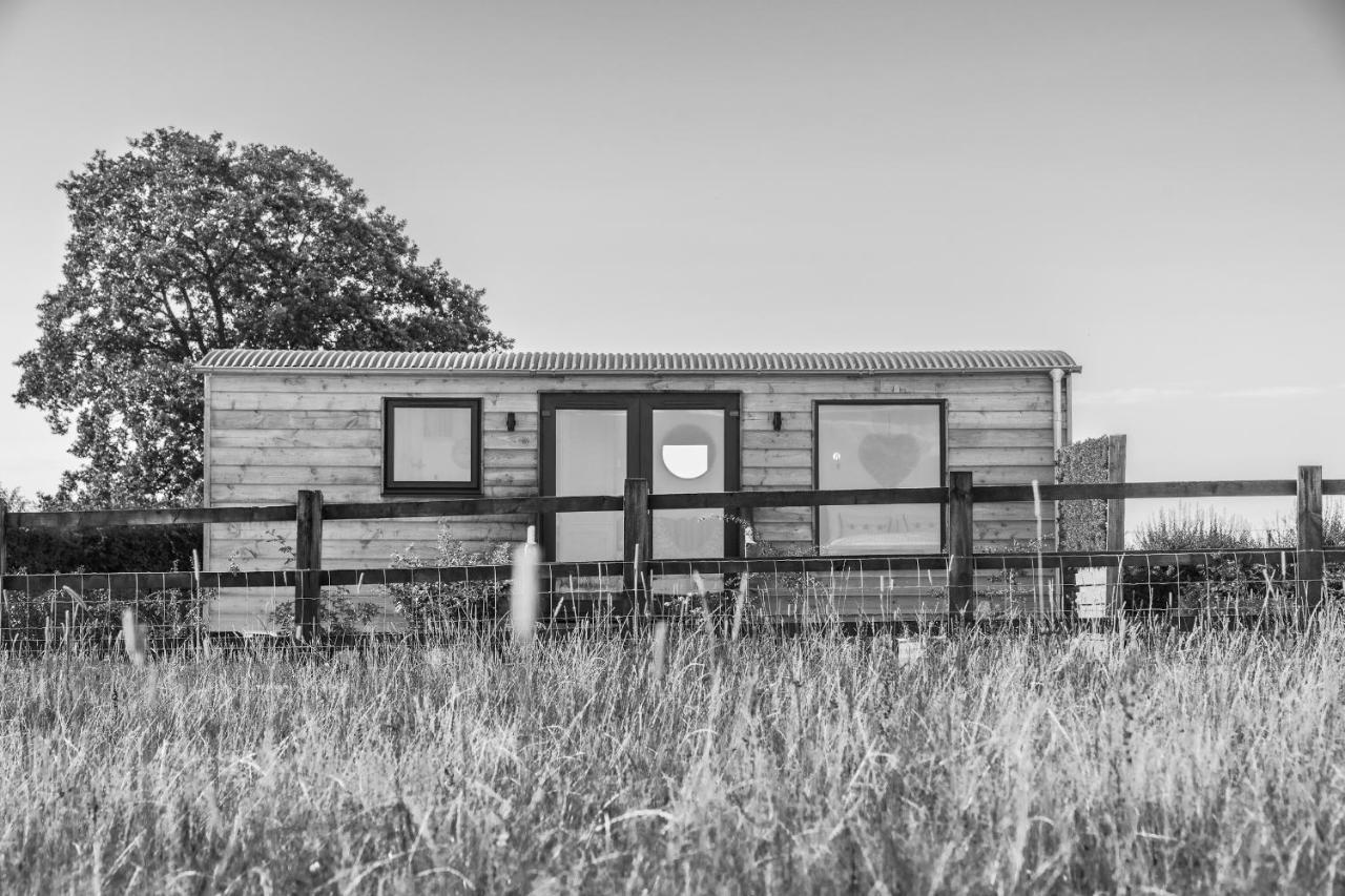 Hotel Abberley Shepherds Hut - Ockeridge Rural Retreats Wichenford Exterior foto