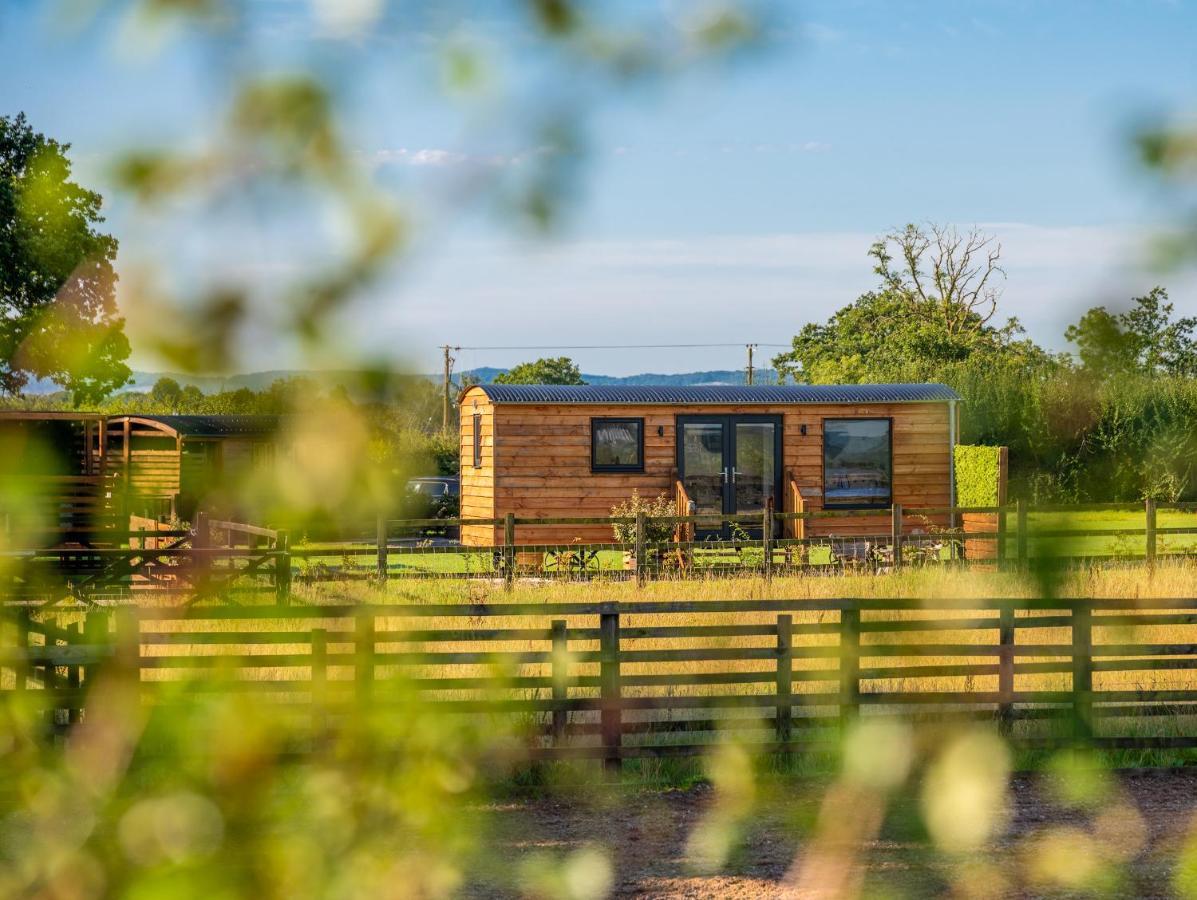 Hotel Abberley Shepherds Hut - Ockeridge Rural Retreats Wichenford Exterior foto