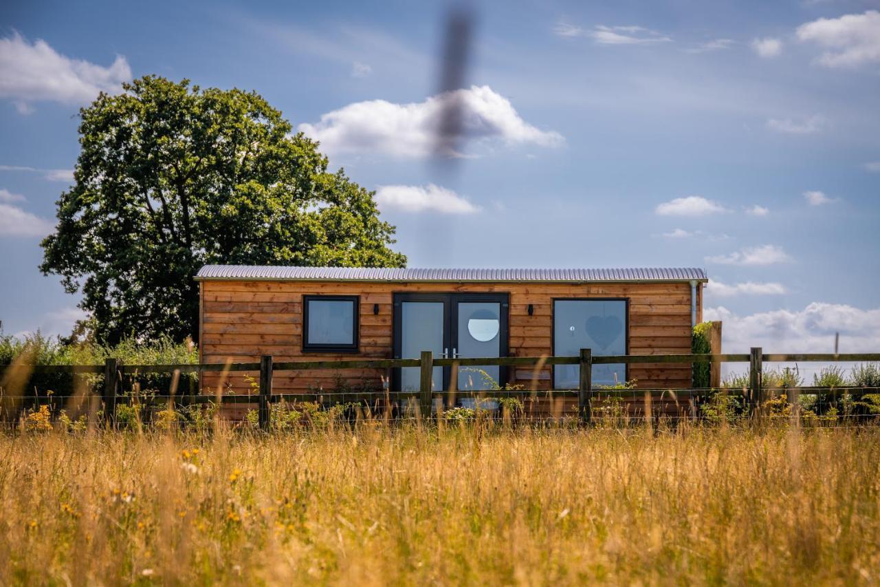 Hotel Abberley Shepherds Hut - Ockeridge Rural Retreats Wichenford Exterior foto