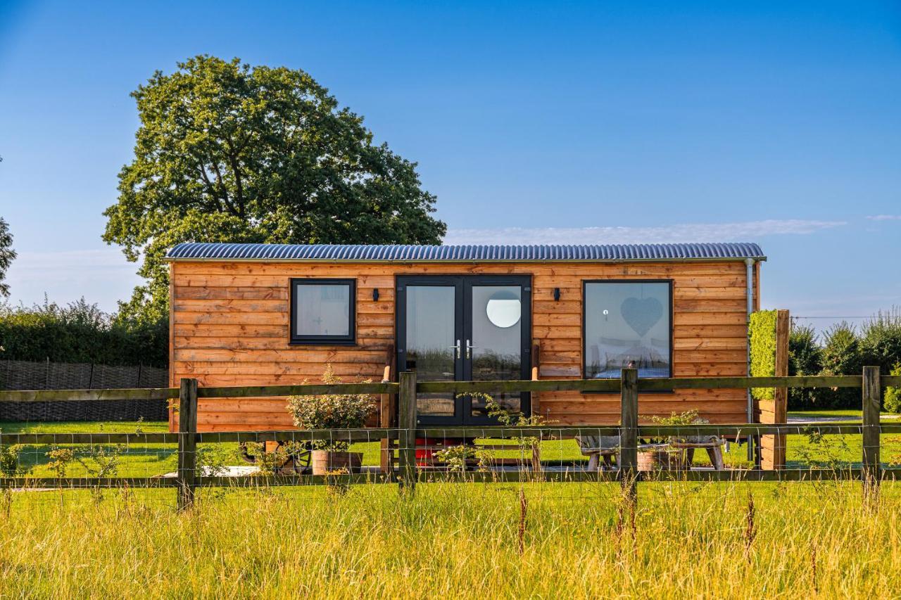 Hotel Abberley Shepherds Hut - Ockeridge Rural Retreats Wichenford Exterior foto