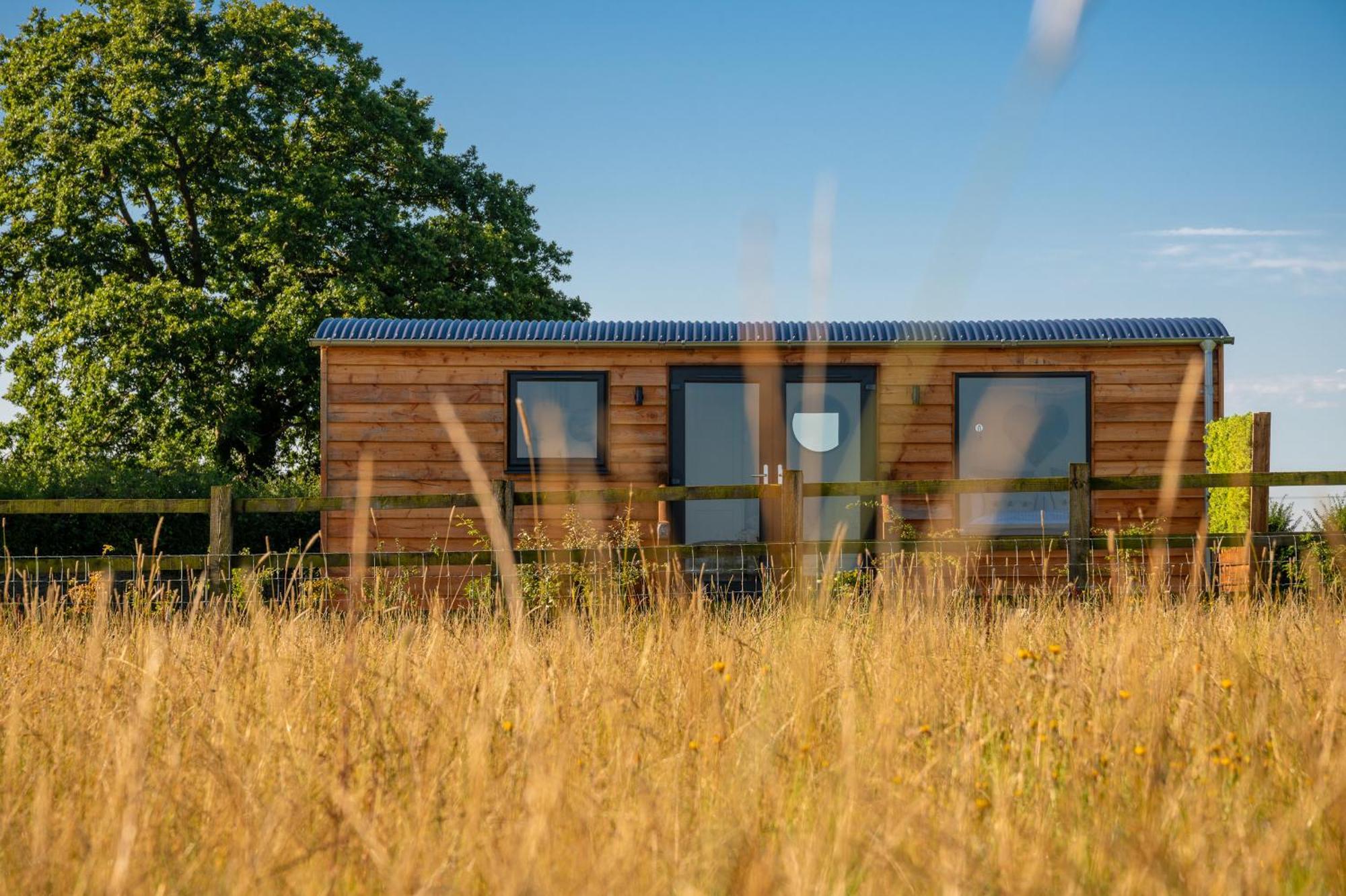 Hotel Abberley Shepherds Hut - Ockeridge Rural Retreats Wichenford Exterior foto